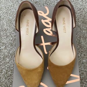 NINE WEST BLOCKED HEELS. SIZE 5.5